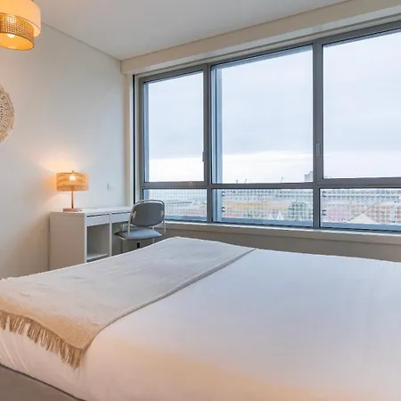Lägenhet River View 1bdr By Lovelystay