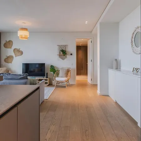 Apartman River View 1bdr By Lovelystay *