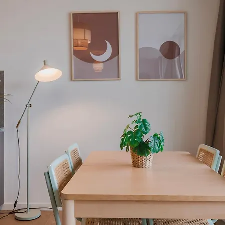 River View 1bdr By Lovelystay Apartament Lizbona